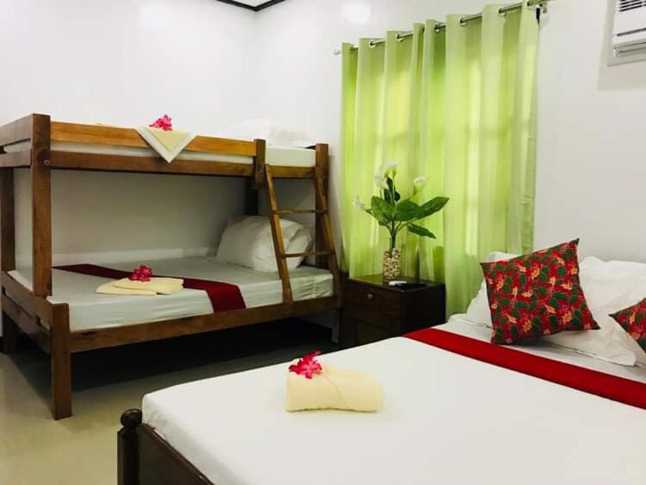 A&J Pension Puerto Princesa Bagian luar foto