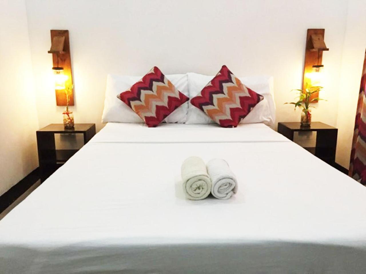 A&J Pension Puerto Princesa Bagian luar foto